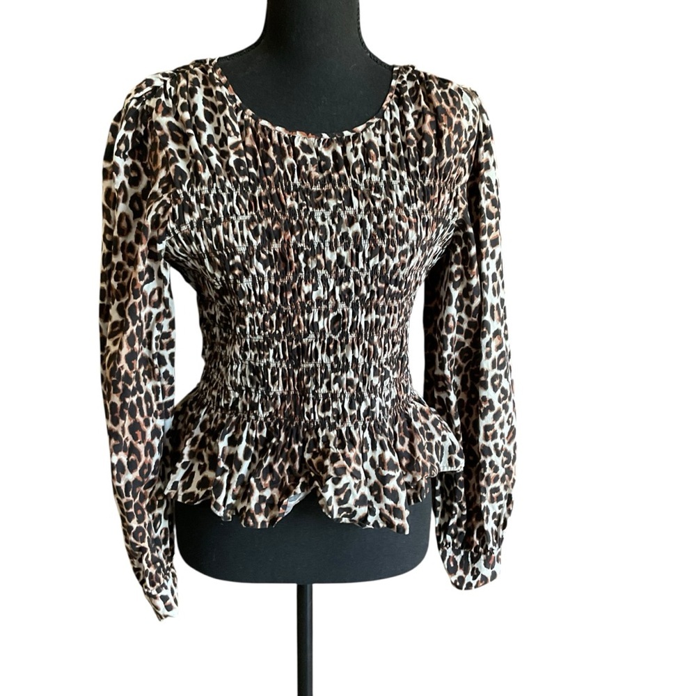 Rails Leopard Print Smocked Peplum Blouse Size L Long Sleeve Stretch Top - Picture 2 of 10